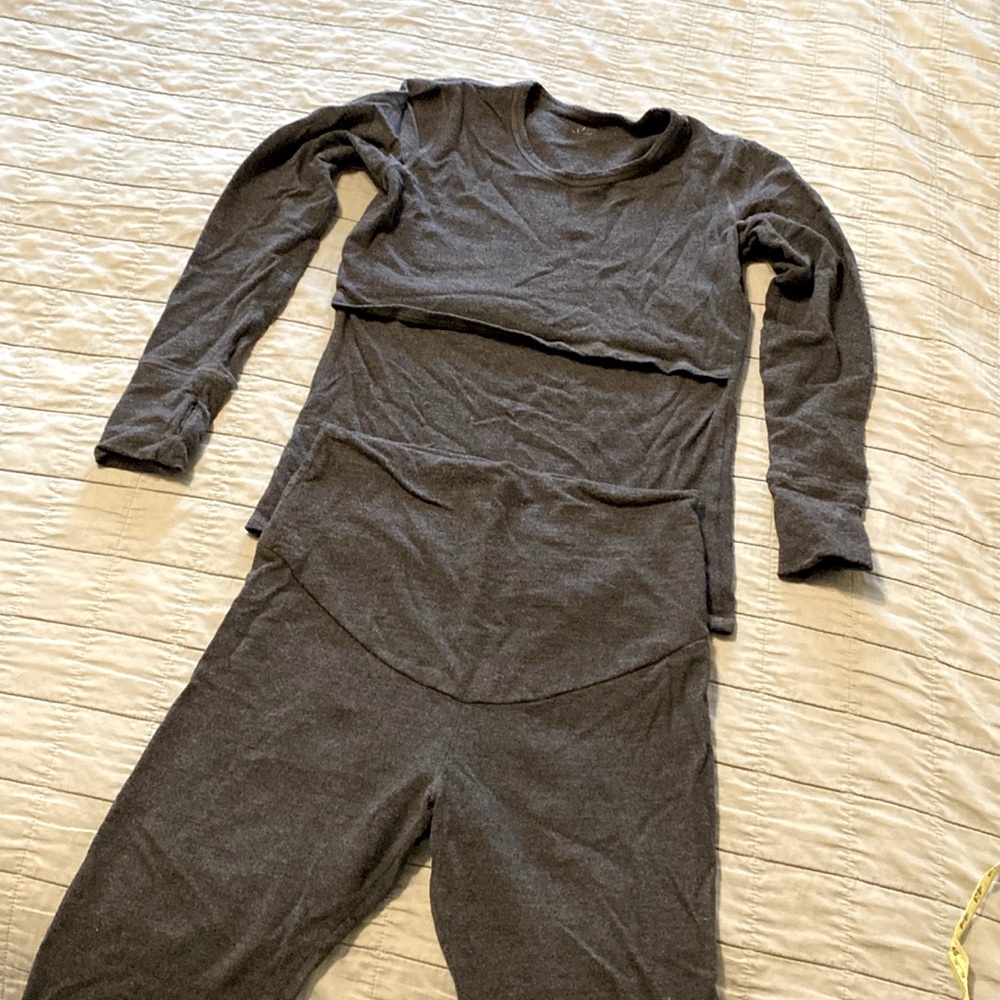 Used Boob Design Wool Base Layer Maternity/Nursing